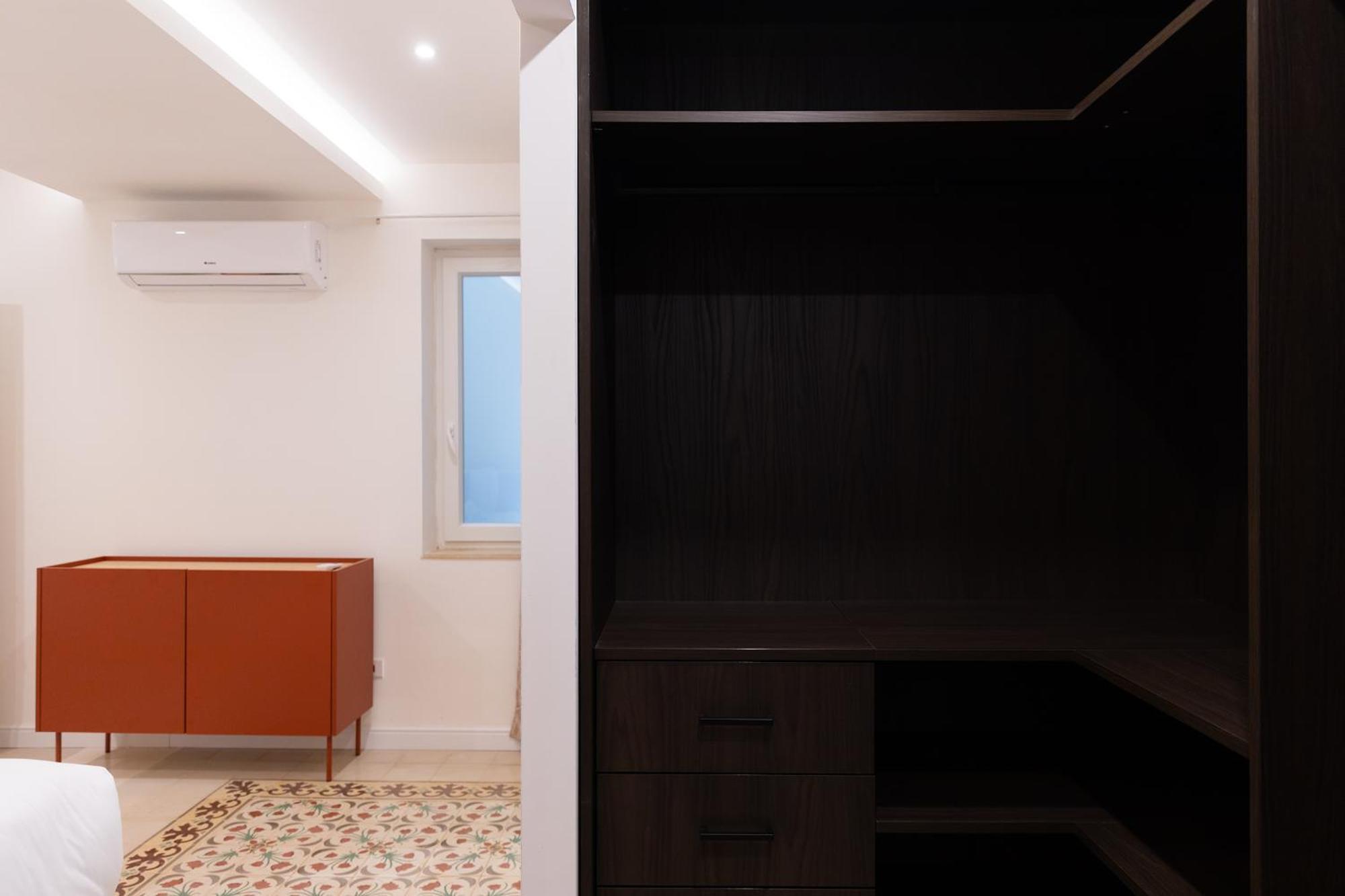Florette Suite Designer Finish With Stunning Lounge Terrace By Arcobnb Il Furjana Bagian luar foto